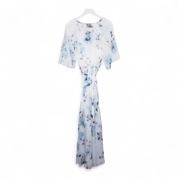 *NEW* CITY CHIC Shy Orchid Maxi Dress Front Wrap Floral Blue Ivory - Size 18 - Picture 3 of 8